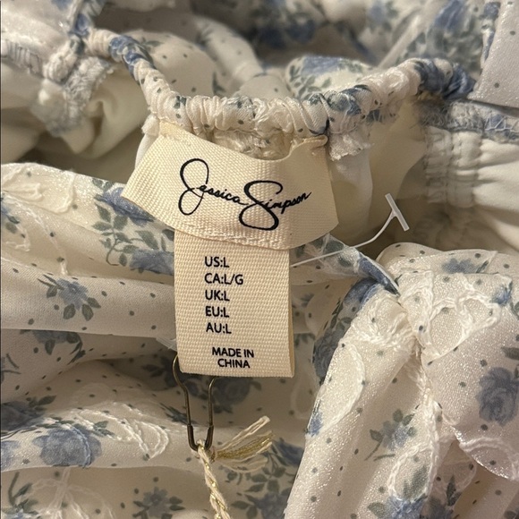 NWT Jessica Simpson Floral Dress - Picture 4 of 5